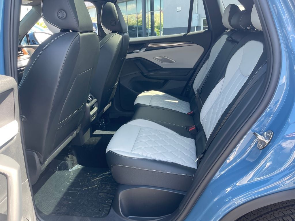 2026 Volkswagen Tiguan 2.0T SEL R-Line Turbo