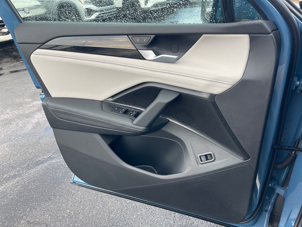 2026 Volkswagen Tiguan SEL R-Line Turbo