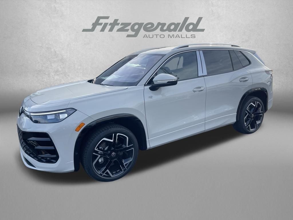 2026 Volkswagen Tiguan 2.0T SEL R-Line Turbo