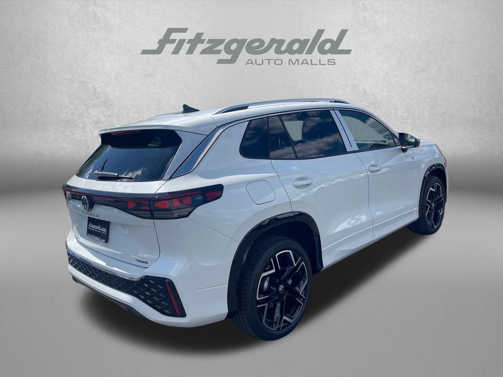 2026 Volkswagen Tiguan 2.0T SEL R-Line Turbo