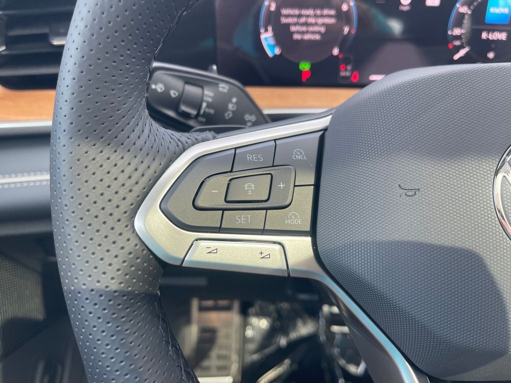 2026 Volkswagen Tiguan 2.0T SEL R-Line Turbo