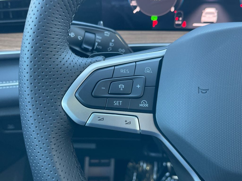 2026 Volkswagen Tiguan SEL R-Line Turbo