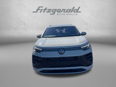 2026 Volkswagen Tiguan SEL R-Line Turbo