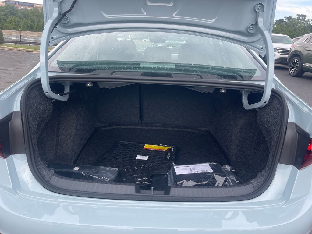2027 Volkswagen Jetta 1.5T SE