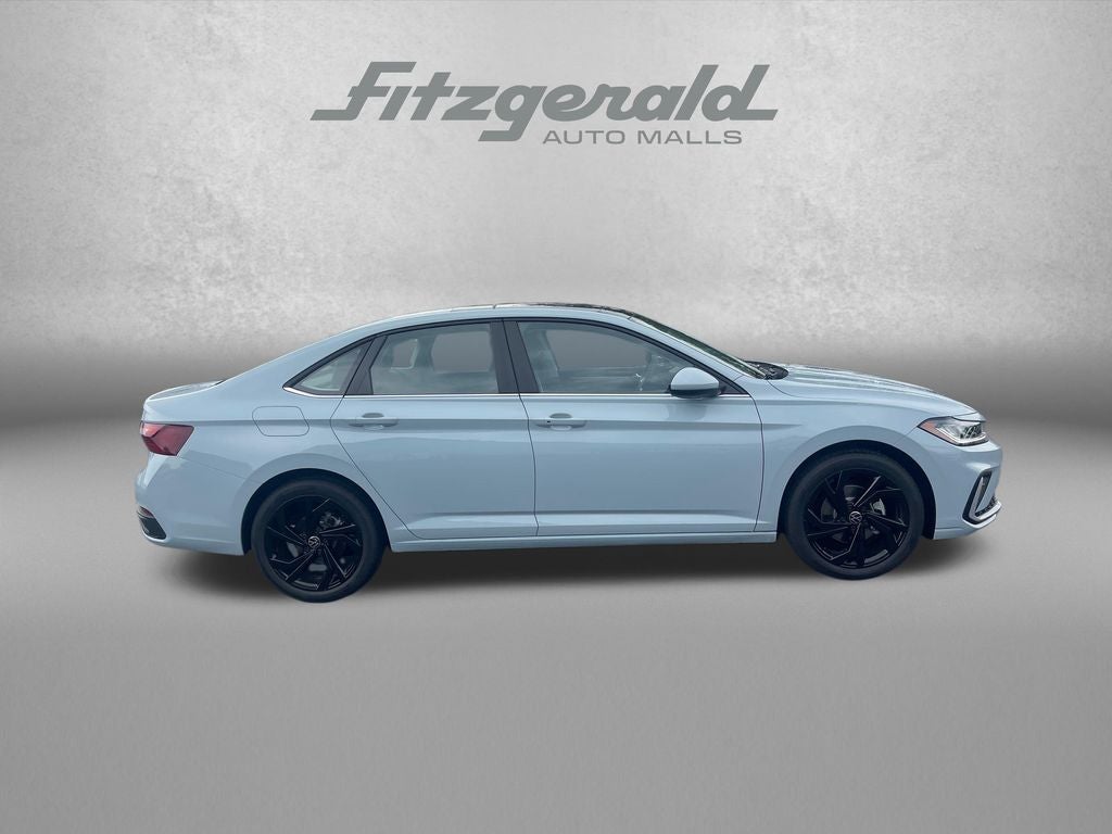 2027 Volkswagen Jetta 1.5T SE