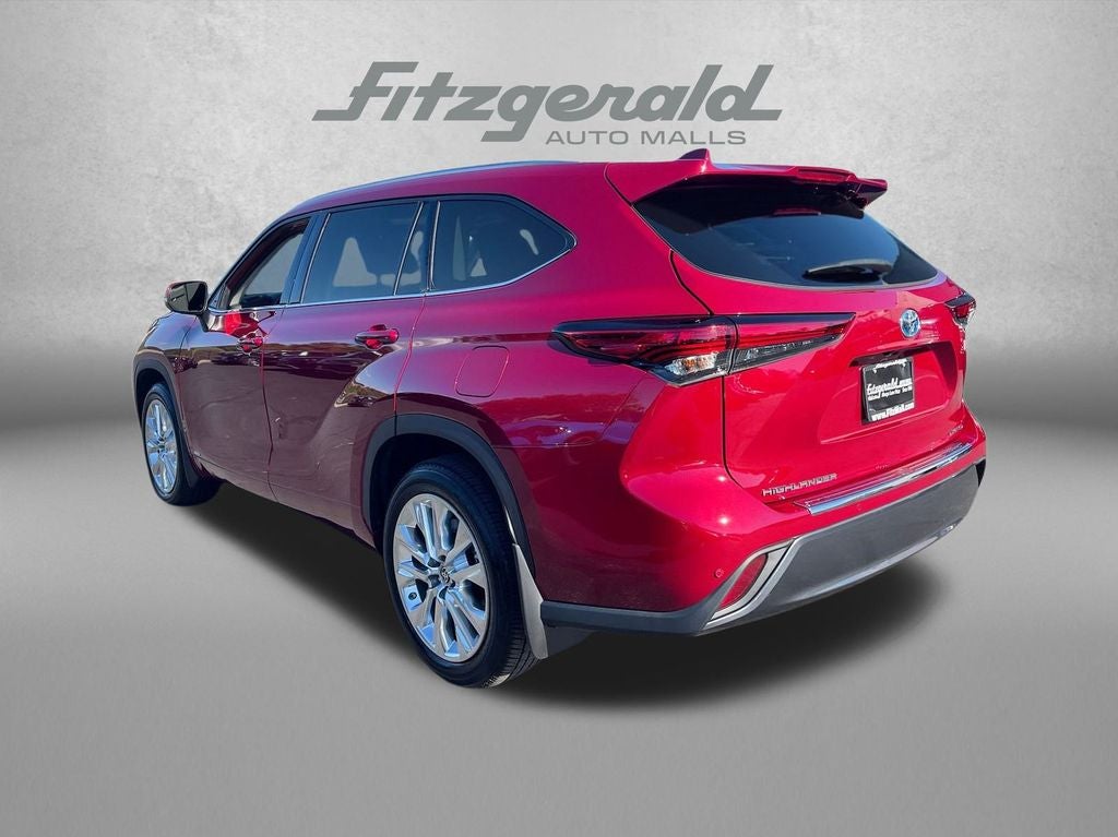 2022 Toyota Highlander Hybrid Limited