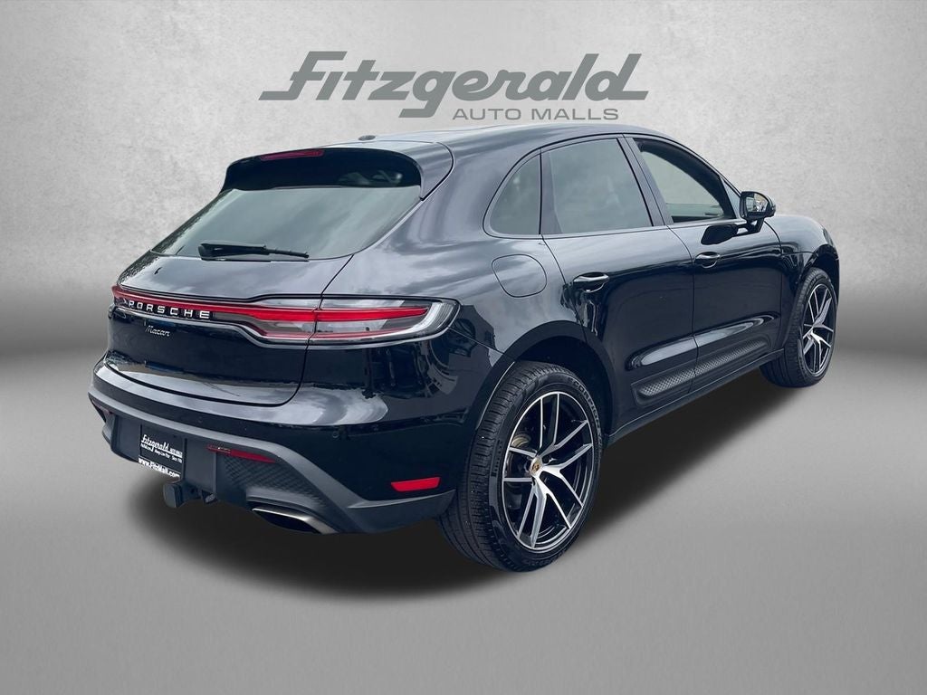2024 Porsche Macan Base