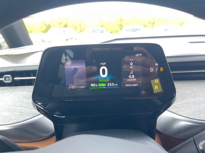 2025 Volkswagen ID. Buzz Pro S