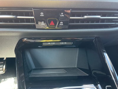 2026 Volkswagen Golf R 2.0T