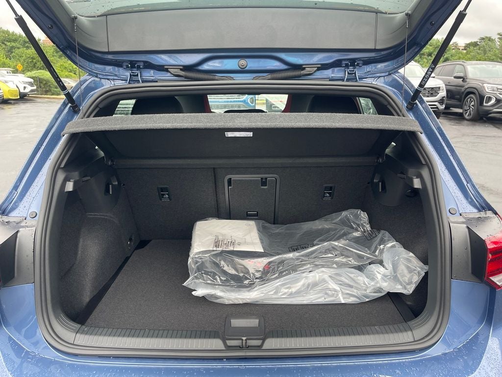 2025 Volkswagen Golf GTI 2.0T SE