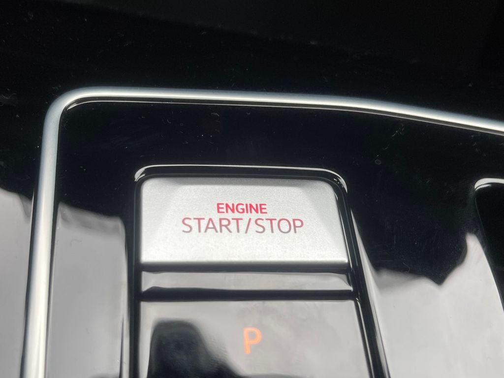 2025 Volkswagen Golf GTI 2.0T SE