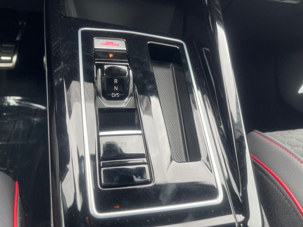 2025 Volkswagen Golf GTI 2.0T SE