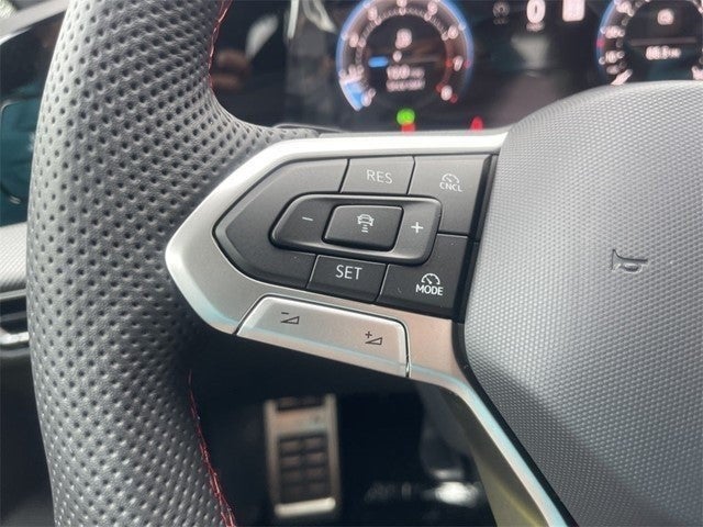 2025 Volkswagen Golf GTI 2.0T SE