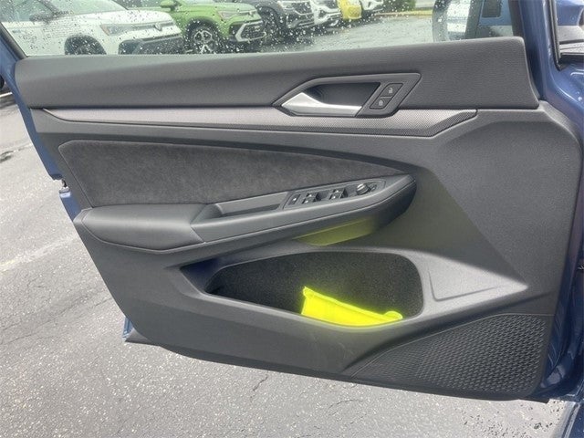 2025 Volkswagen Golf GTI 2.0T SE