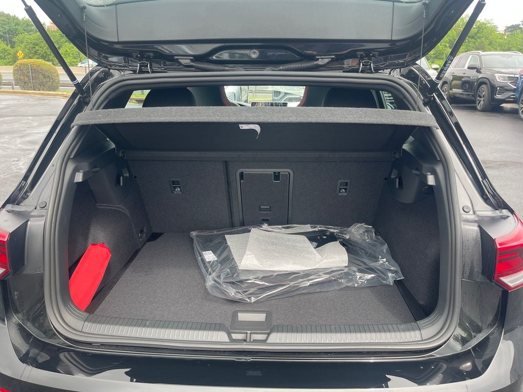 2026 Volkswagen Golf GTI 2.0T SE
