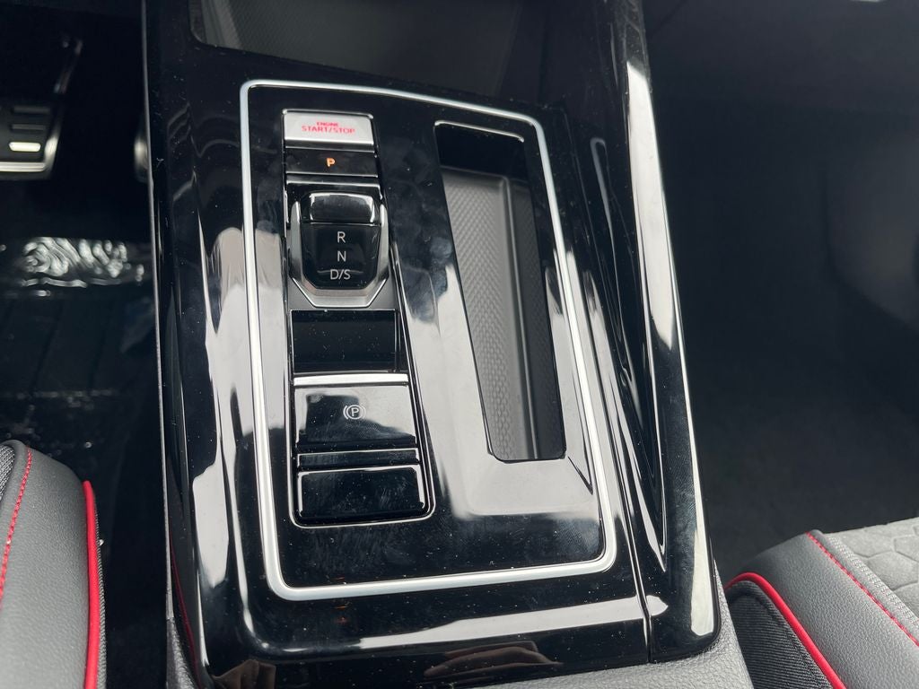 2026 Volkswagen GTI SE FWD