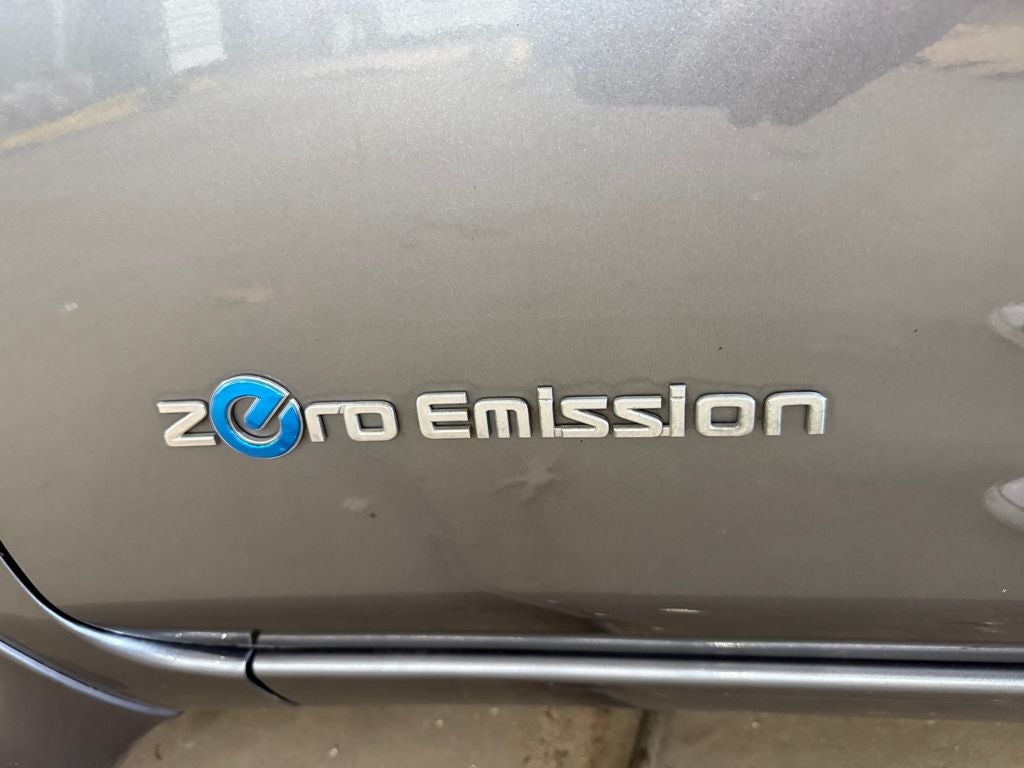 2015 Nissan Leaf S