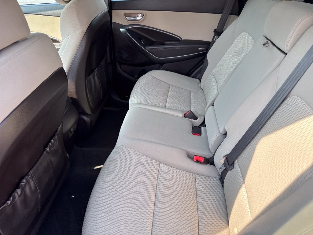 2017 Hyundai Santa Fe Sport 2.4 Base