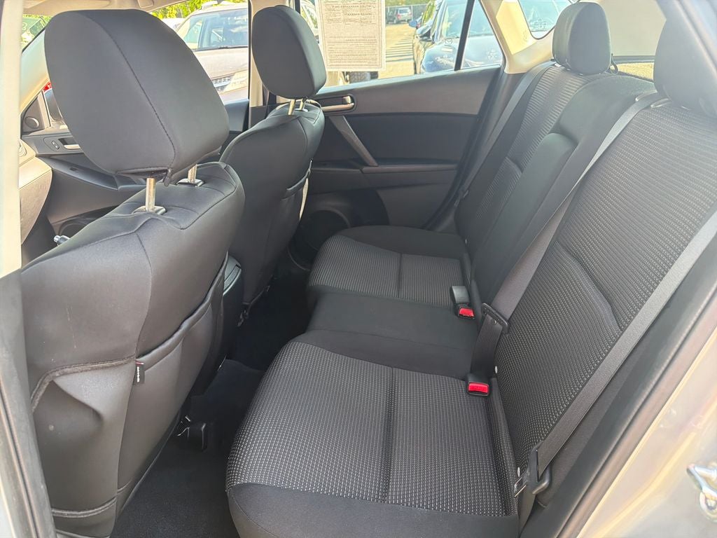 2013 Mazda Mazda3 i Touring