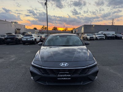2025 Hyundai Elantra Hybrid SEL Sport
