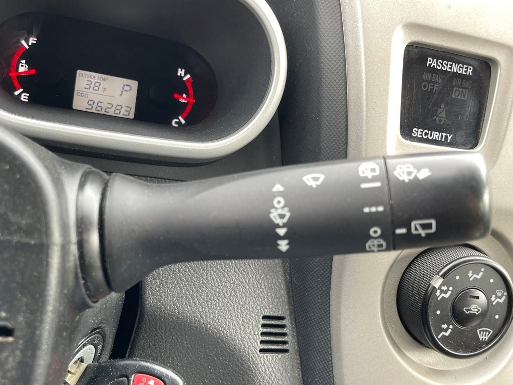 2009 Toyota Matrix Base