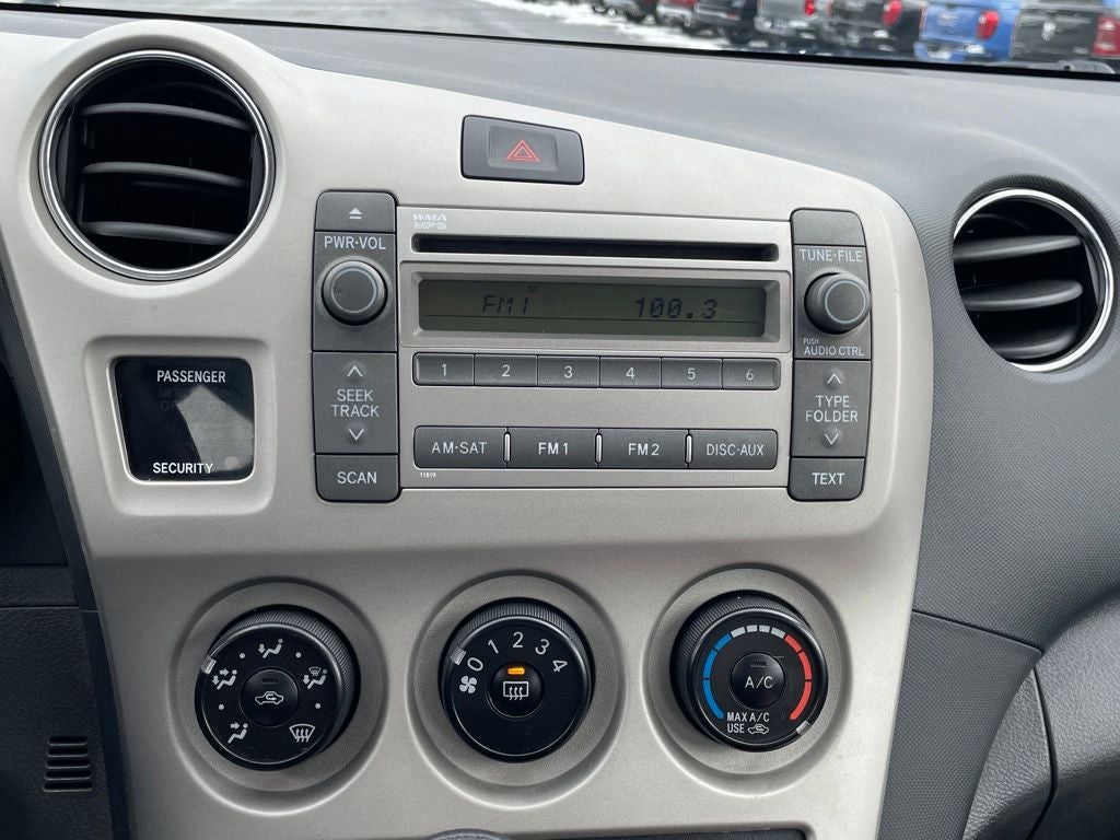 2009 Toyota Matrix Base