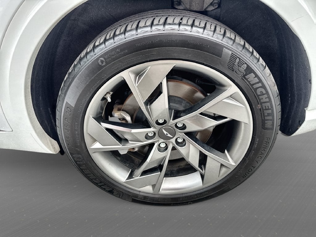 2024 Genesis Electrified GV70 Advanced