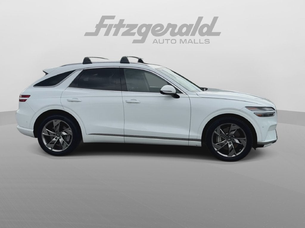 2024 Genesis Electrified GV70 Advanced
