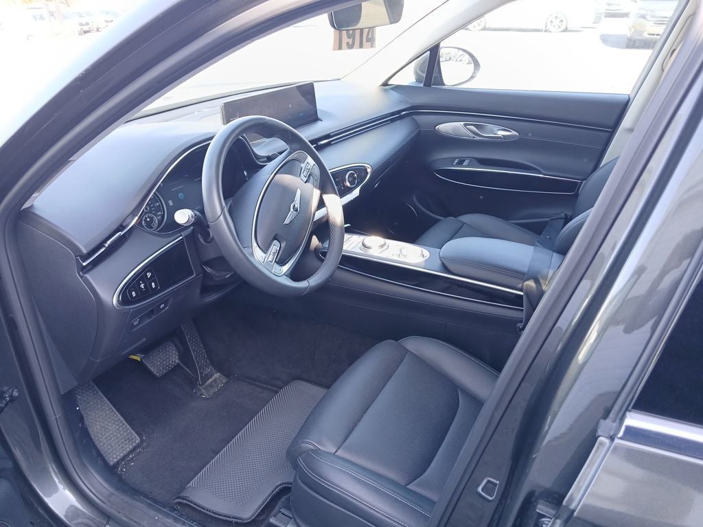 2025 Genesis GV70 2.5T