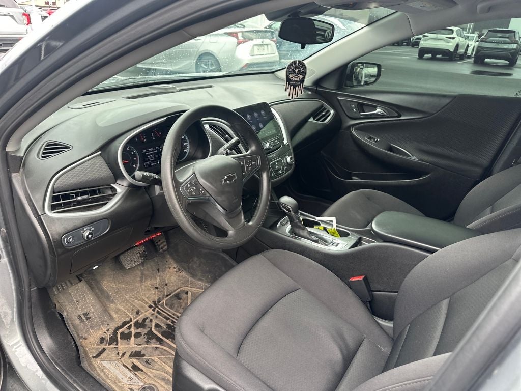 2024 Chevrolet Malibu LS 1LS