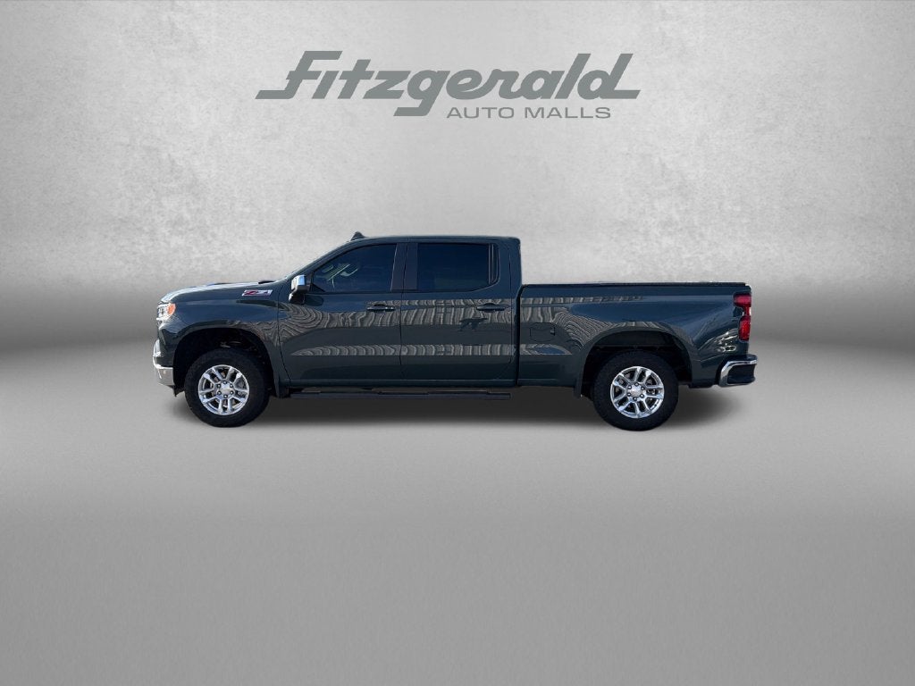 2025 Chevrolet Silverado LT