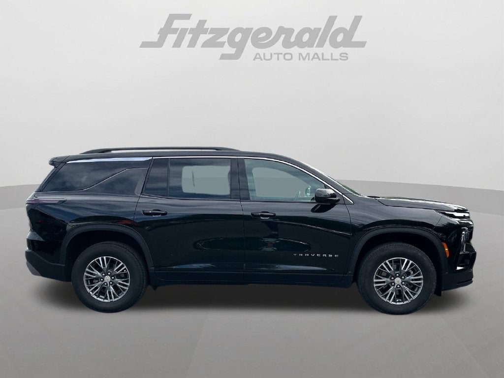 2025 Chevrolet Traverse LT 2LT