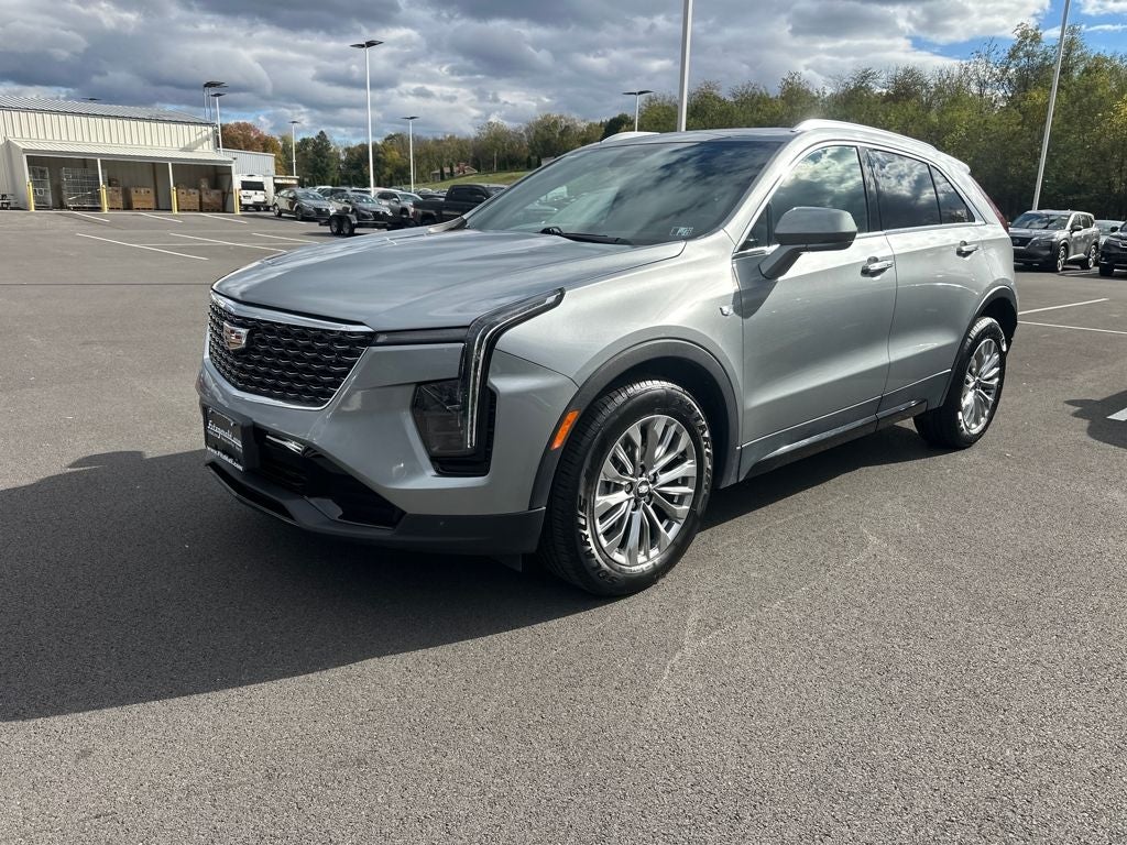 2024 Cadillac XT4 Premium Luxury