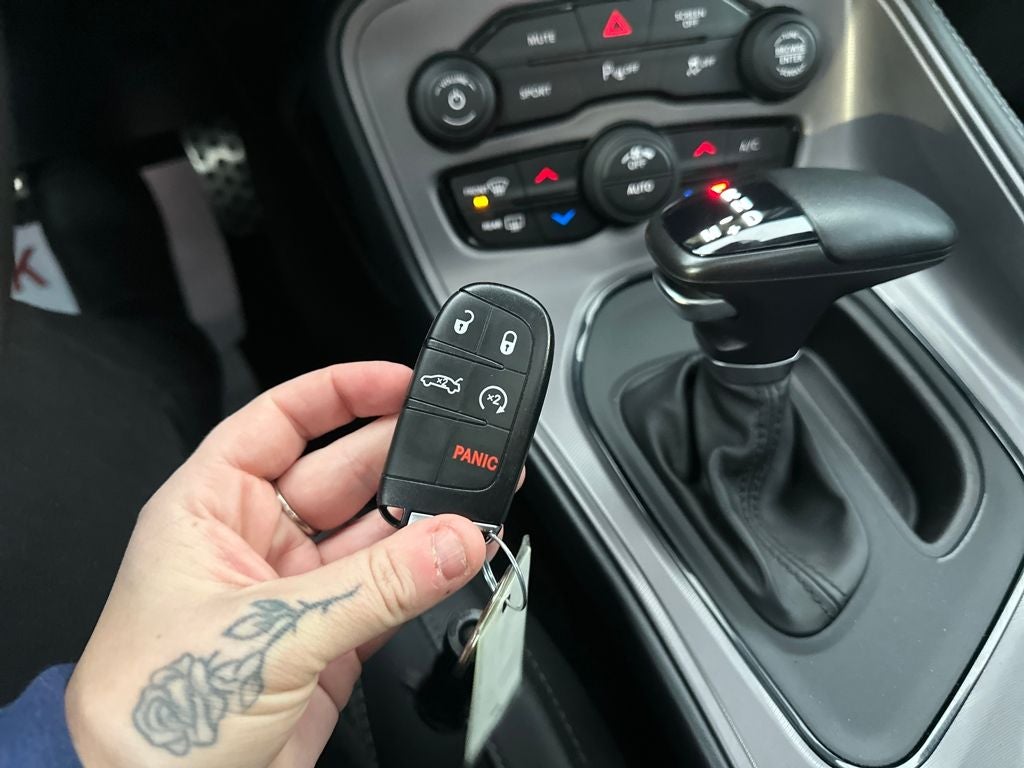 2023 Dodge Challenger SXT