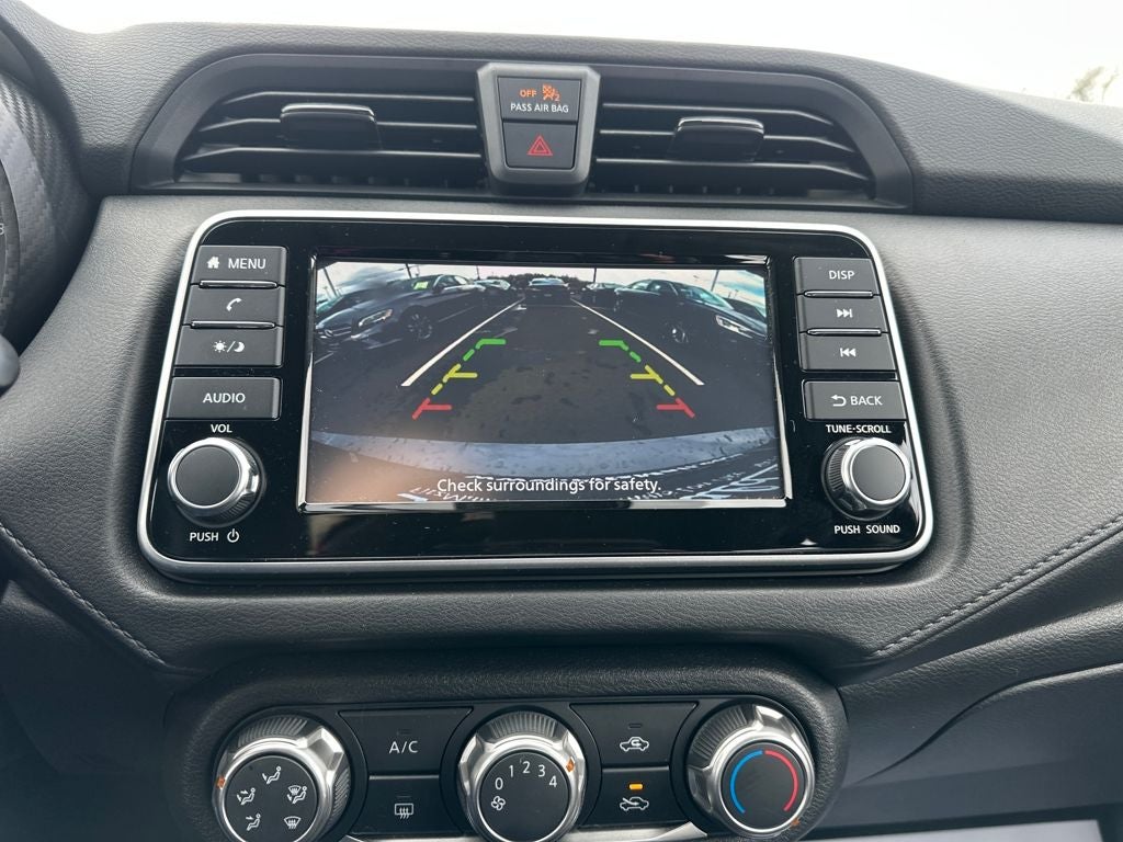 2025 Nissan Versa 1.6 S