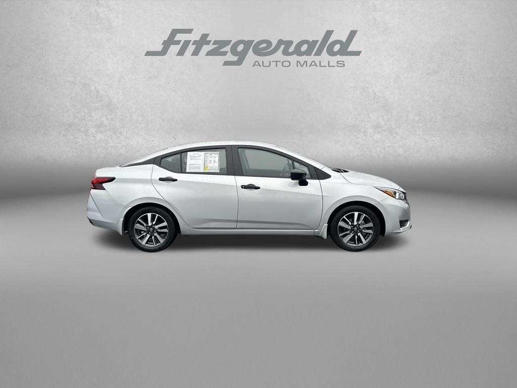 2024 Nissan Versa 1.6 S