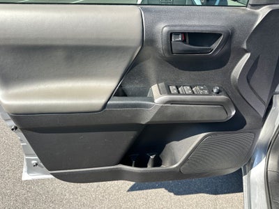 2021 Toyota TACOMA SR5 SR5 V6