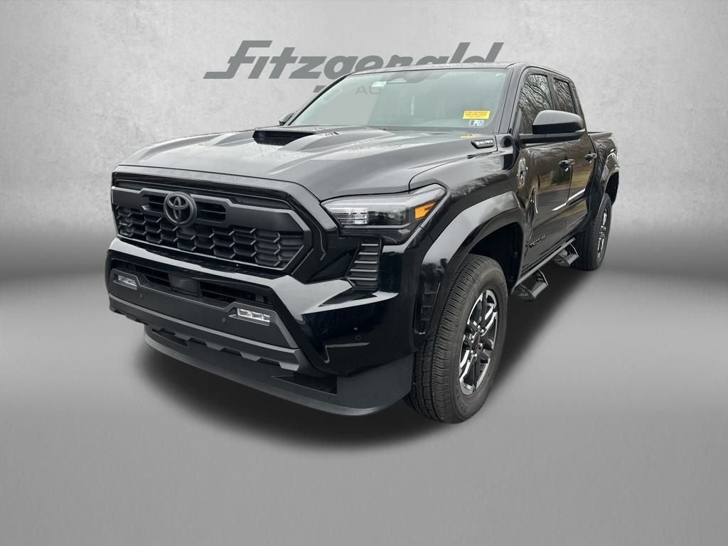 2025 Toyota Tacoma Hybrid TRD Sport