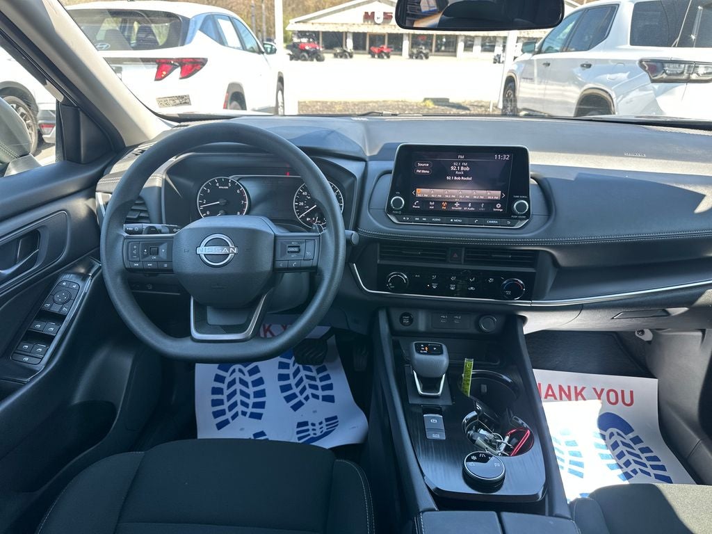 2025 Nissan Rogue S