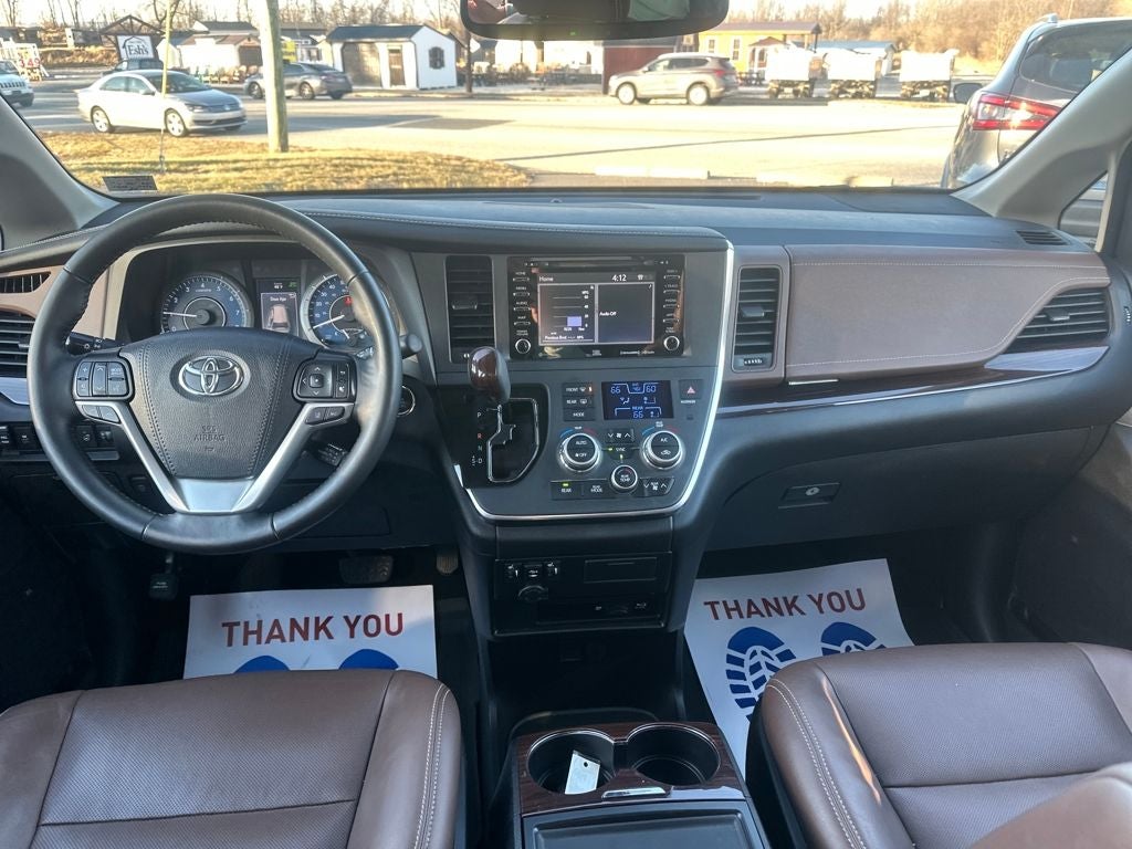 2019 Toyota Sienna Limited Premium 7 Passenger