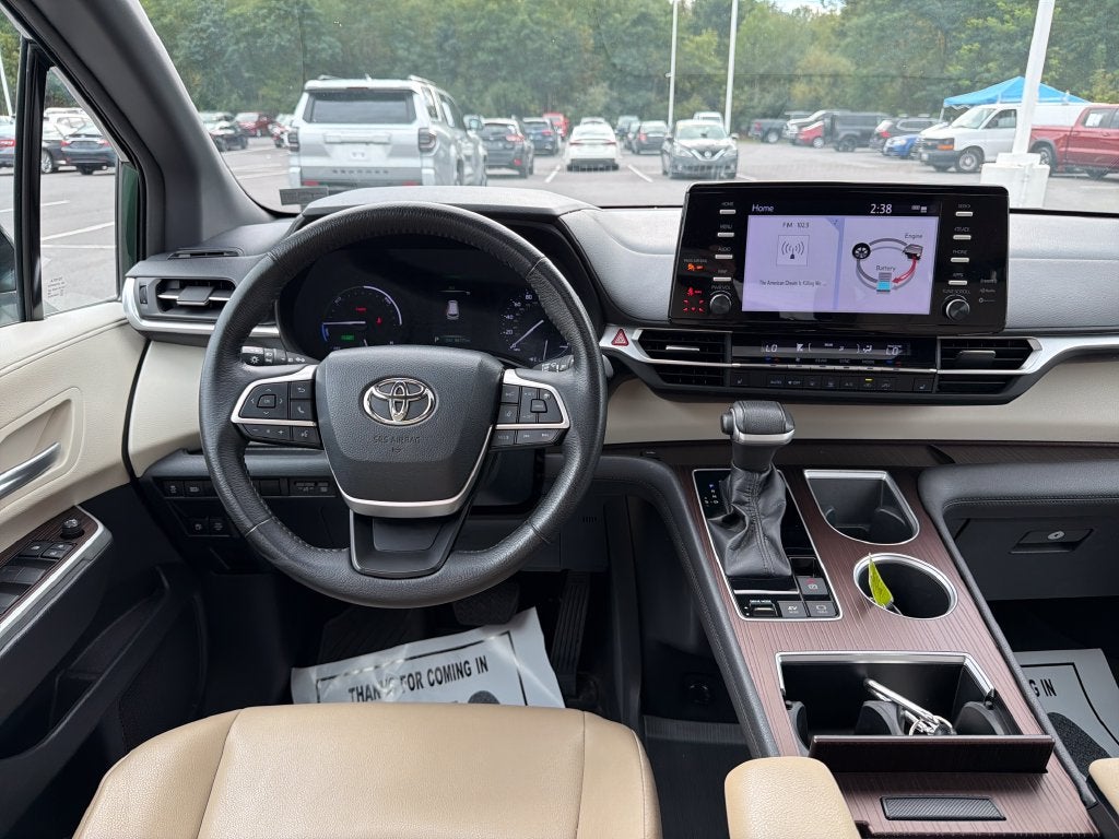 2023 Toyota Sienna XLE 7 Passenger
