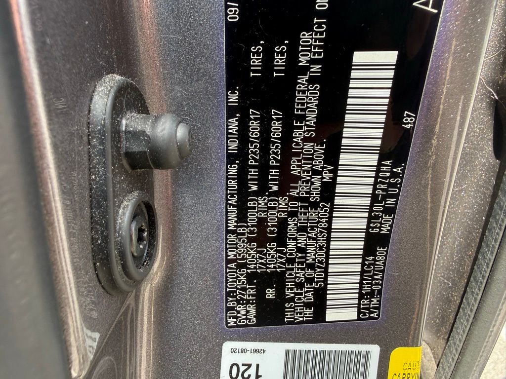 2017 Toyota Sienna XLE