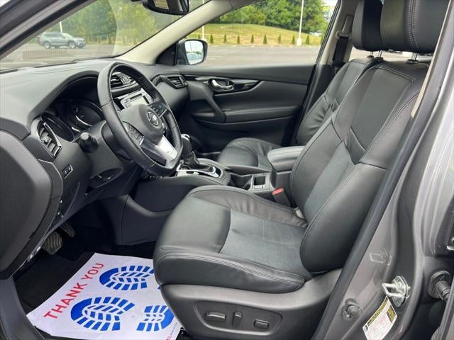 2022 Nissan Rogue Sport SL