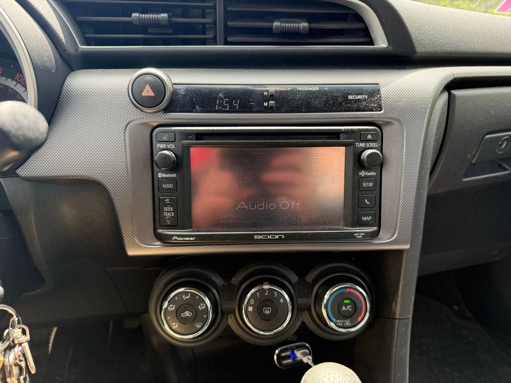 2014 Scion SCION tC Base