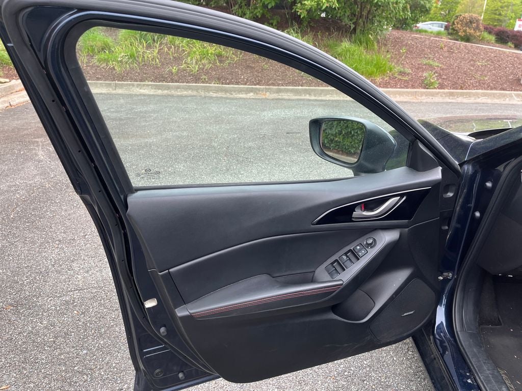2016 Mazda Mazda3 i Grand Touring