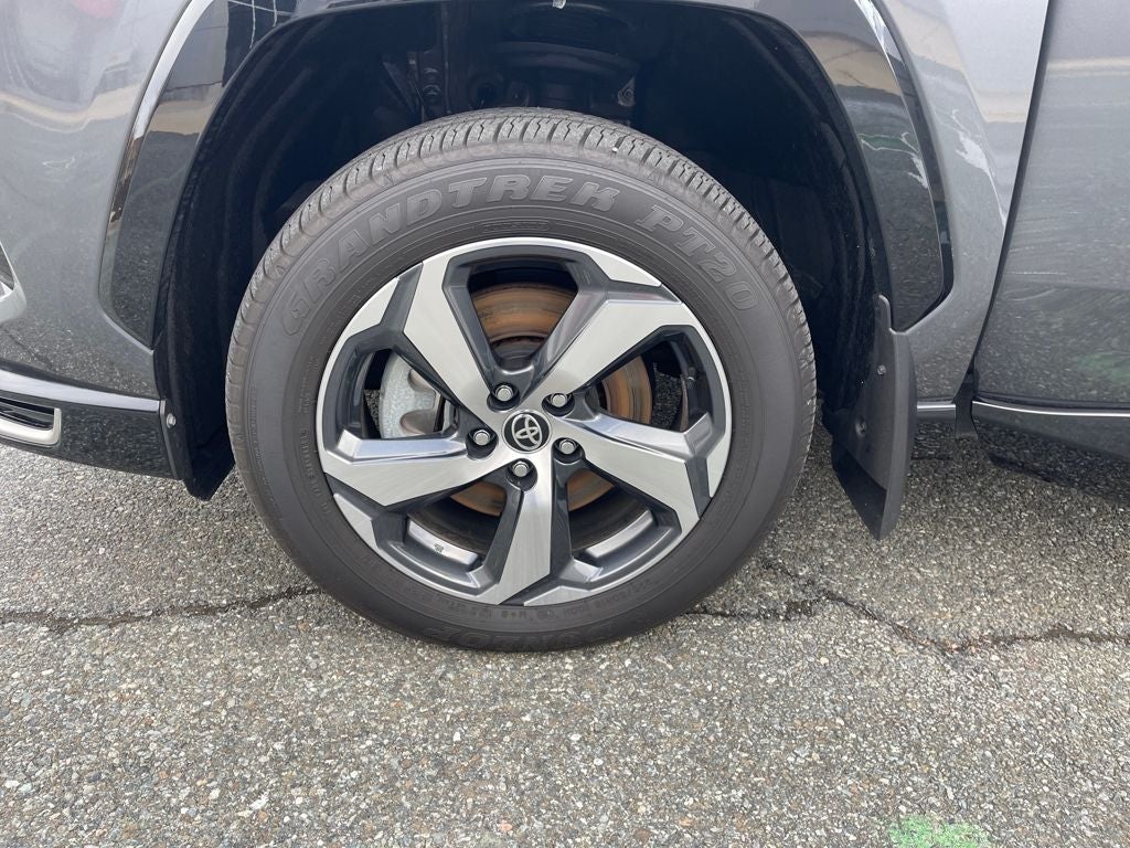 2024 Toyota RAV4 Prime SE