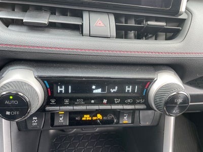 2024 Toyota RAV4 Prime SE