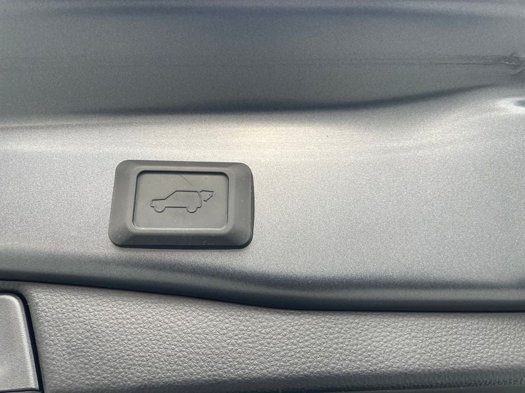 2024 Toyota RAV4 Prime SE