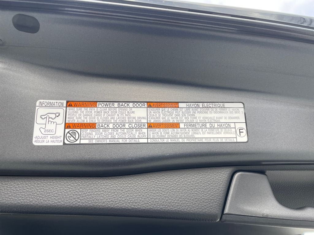 2024 Toyota RAV4 Prime SE