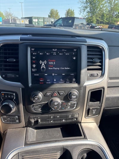 2018 RAM 1500 Big Horn Crew Cab 4x4 5'7' Box